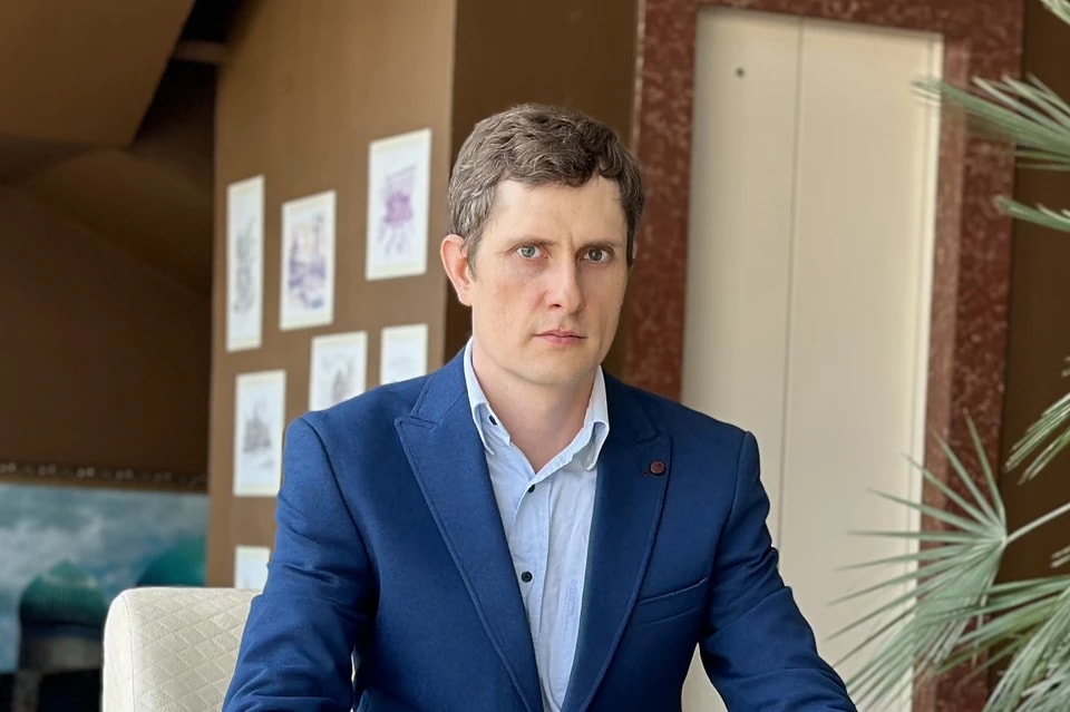 Артур Абакумов,