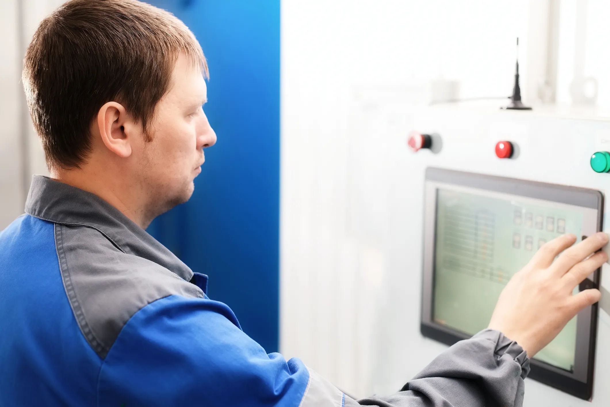 Russia Deploys Grid Stability Monitoring System to Boost Power Capacity