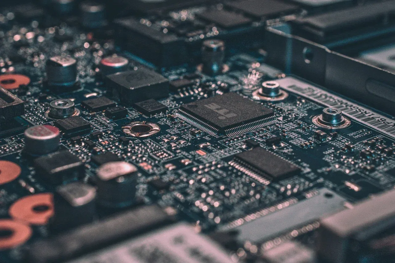 Astra Group and Macro Group to Jointly Promote Embedded Solutions