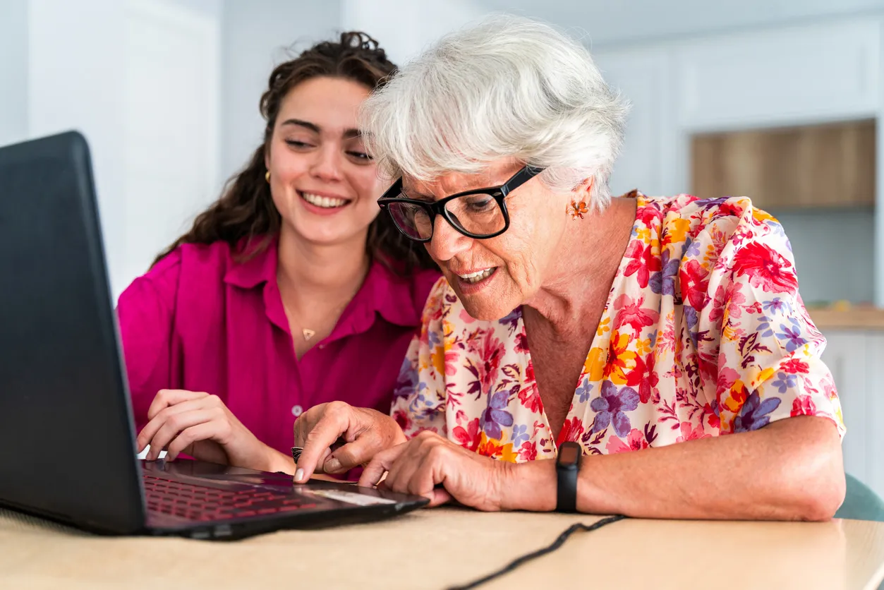 Digital Pomoshchnik to Train Russian Volunteers