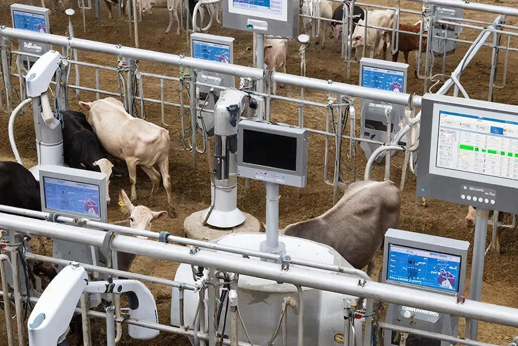 Russian Farmers Expand the Use of “Smart” Devices on Their Farms