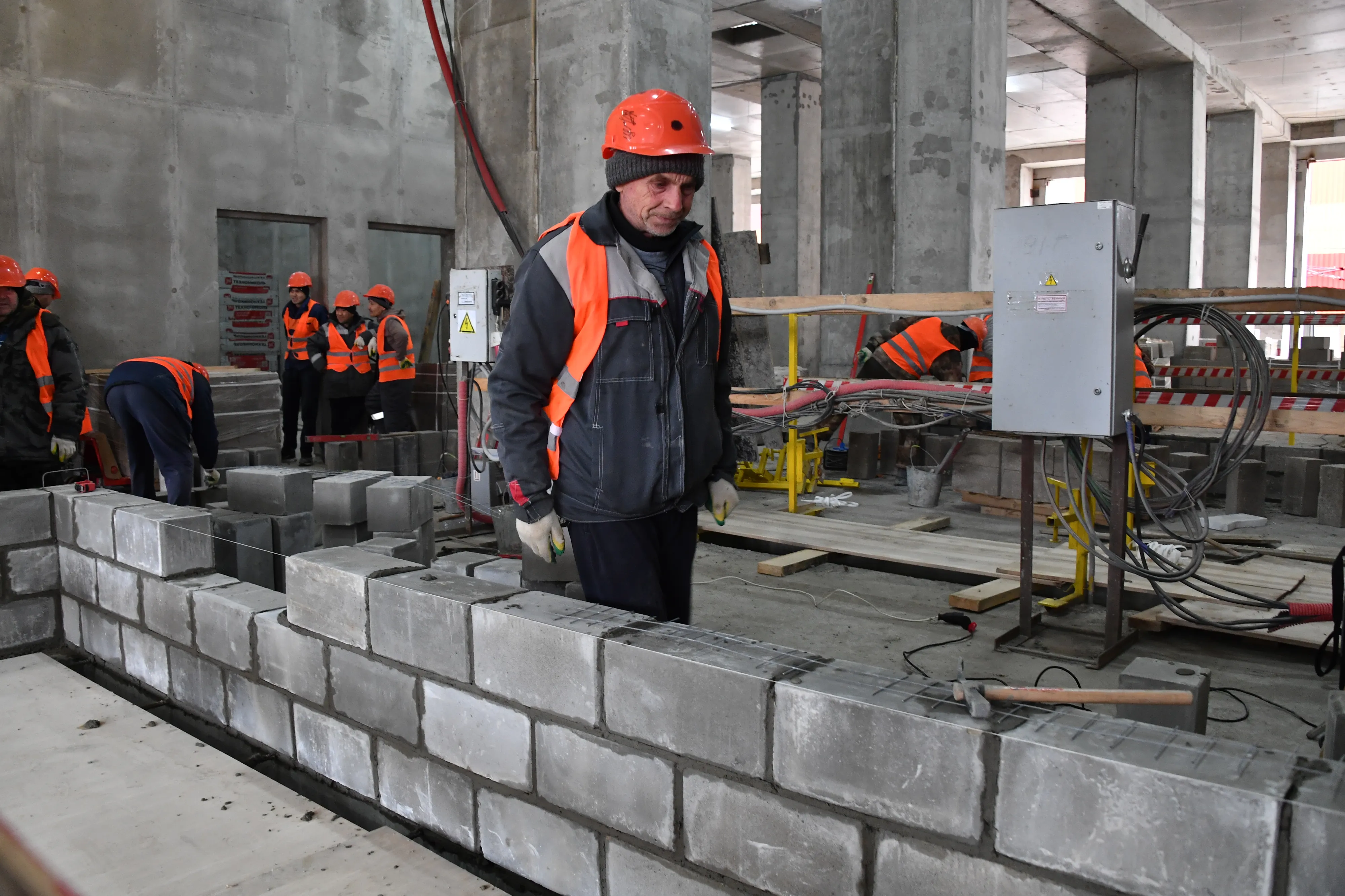 AI Takes Over Construction Site Monitoring in Russia