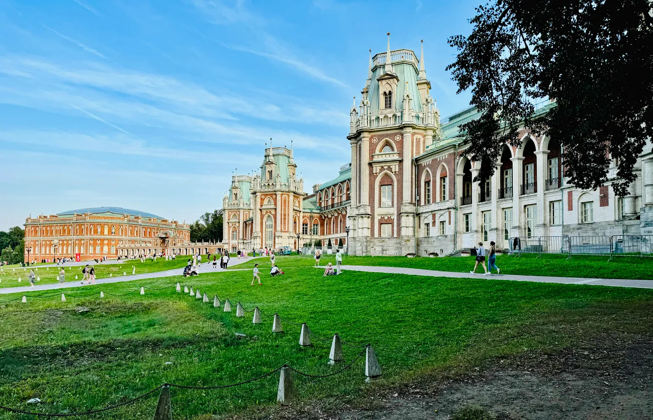 'Discover Moscow' App Revives Lost Tsaritsyno Palaces in Augmented Reality