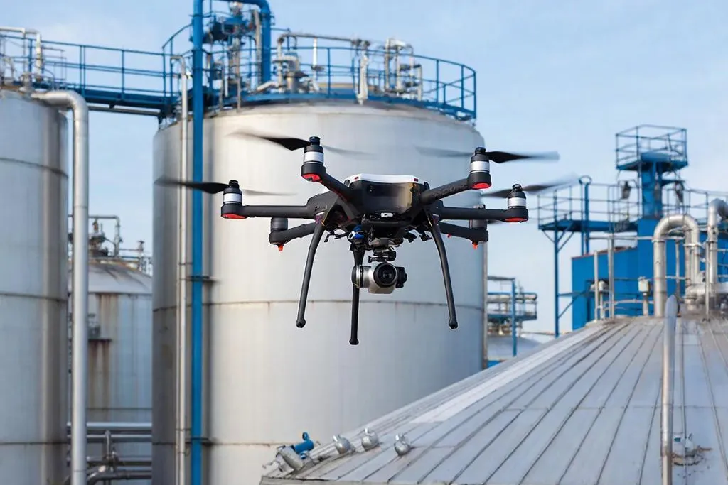 Chelyabinsk Students Develop Drone to Inspect Industrial Storage Tanks