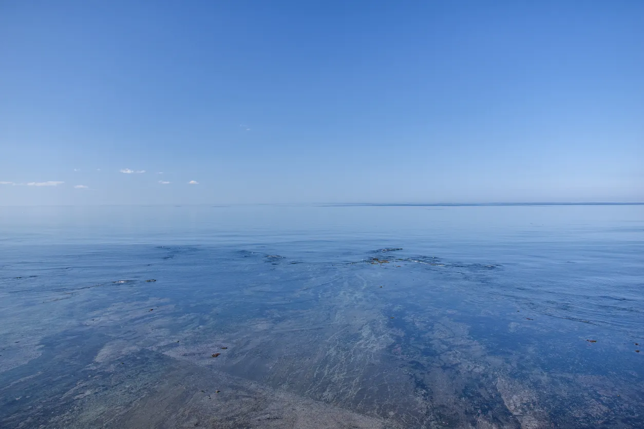 Autonomous Technology to Support Offshore Field Development in Russia