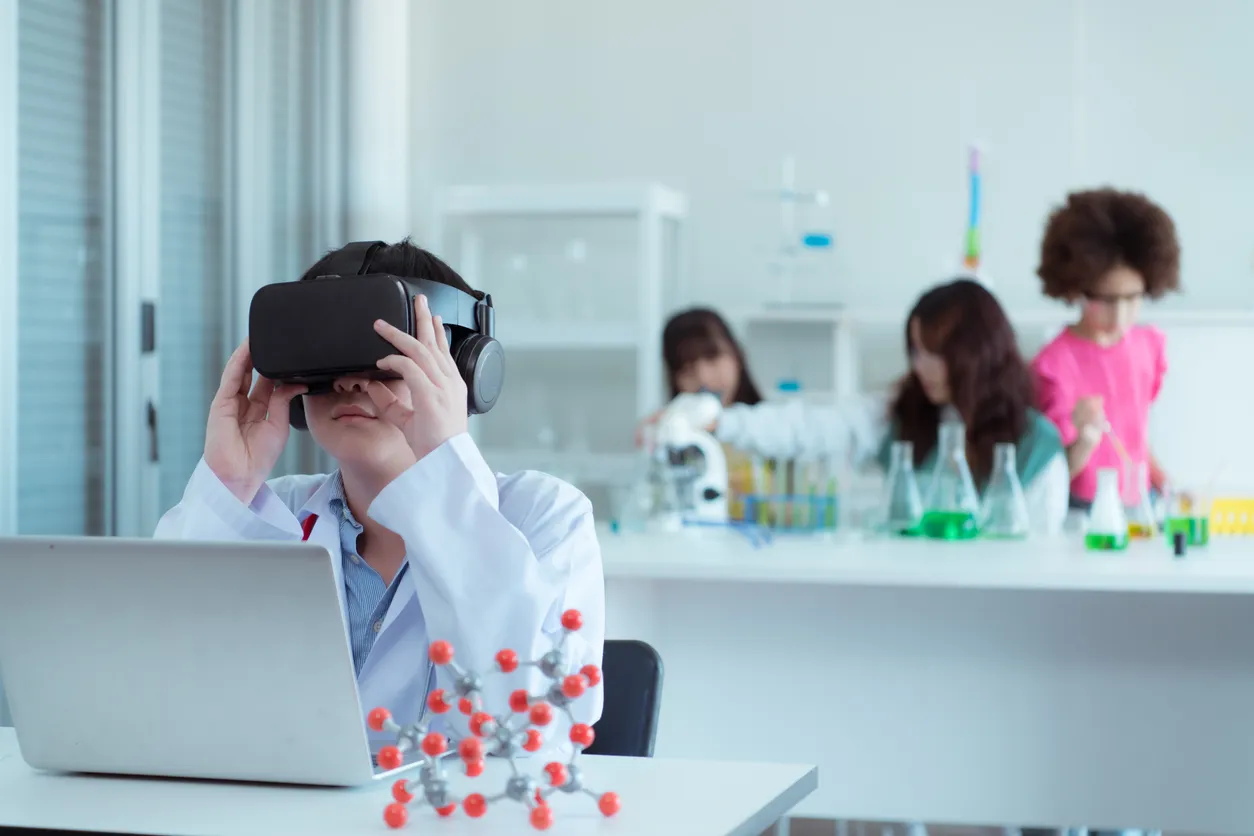 Russian Scientists Build Virtual Chemistry Lab for Students