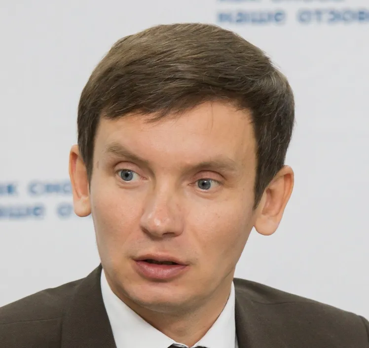 Artem Kovshov