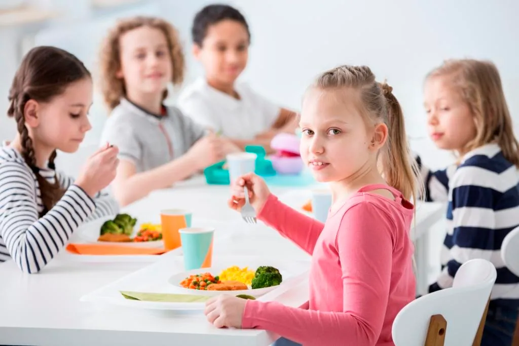 Neural Networks Monitor Food Quality in Russian Schools