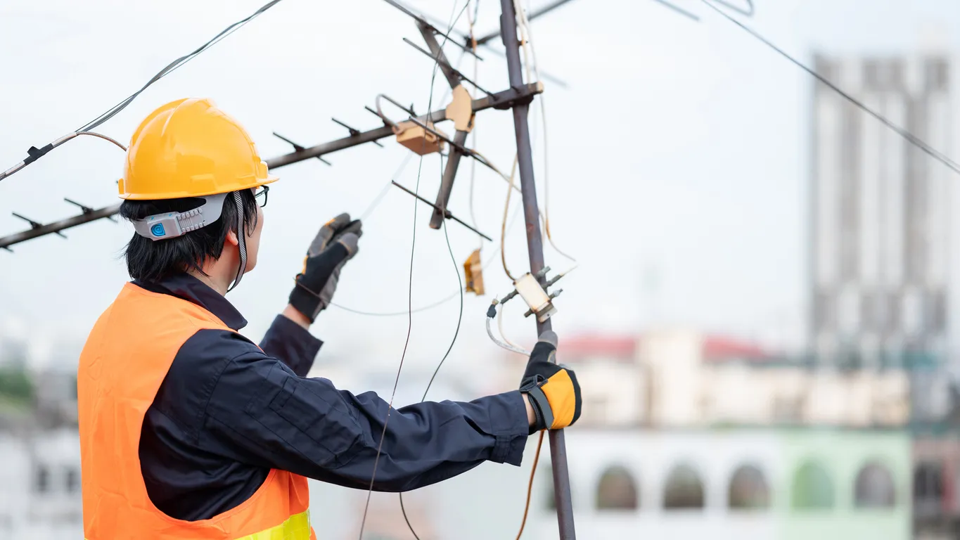 Russian Scientists Develop Algorithm for Rapid Antenna Design