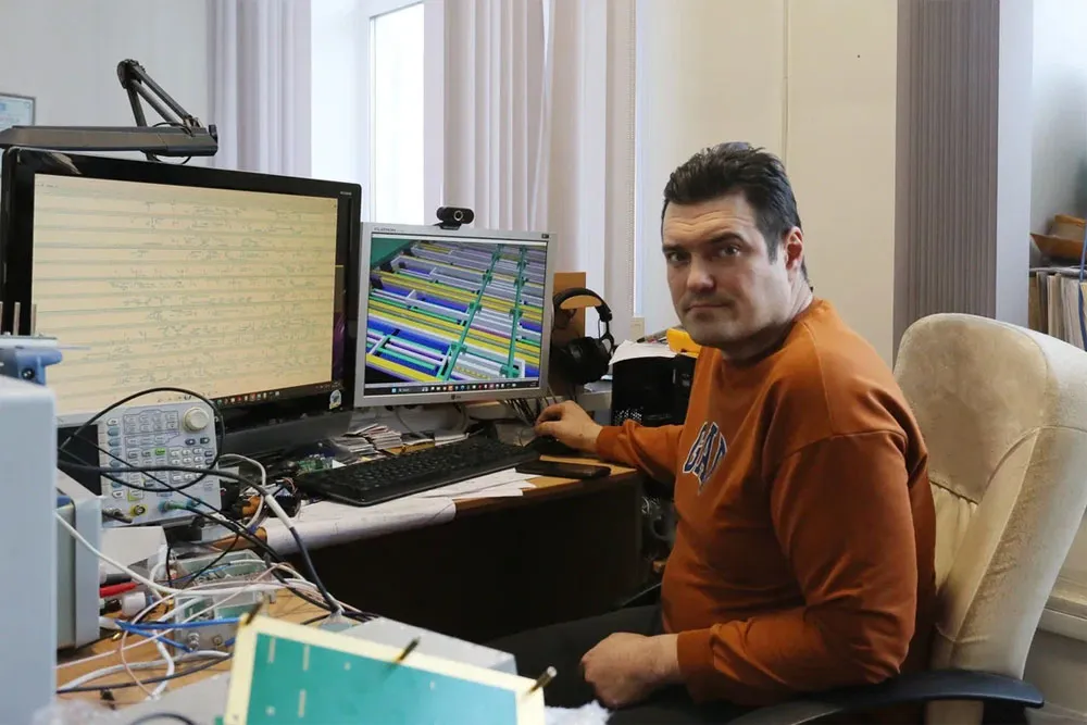 Russian students have created a smart pen designed to improve handwriting