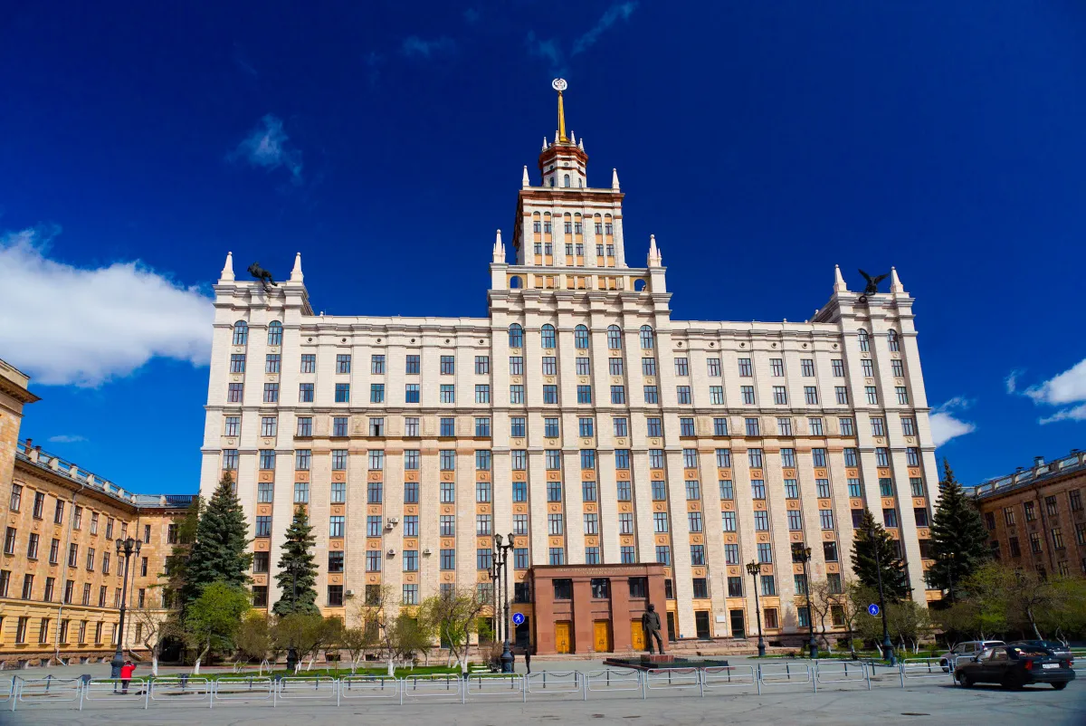 Chelyabinsk Researchers Develop Neural Network Microscope for Non-Destructive Electronics Testing