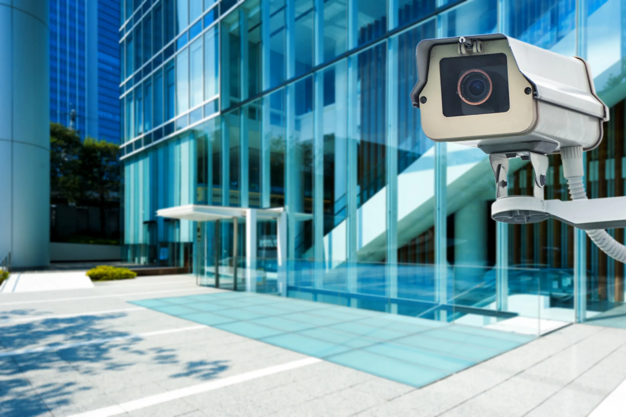 Russian Enterprises Deploy Intelligent Video Surveillance
