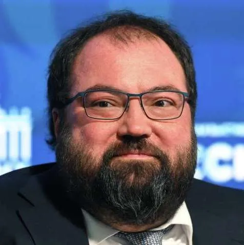 Максут Шадаев