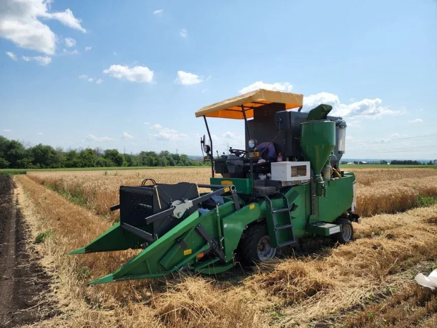 VIM Centre Develops Automated Control System Prototypes for Breeding Combine