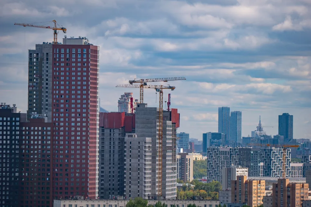 В Москве за строительством домов проследят через камеры