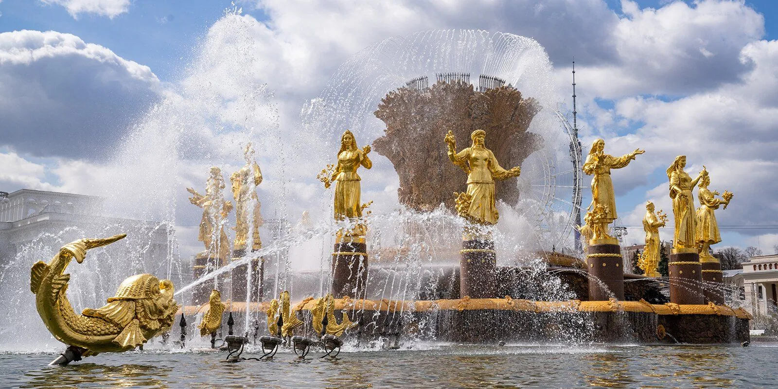 2GIS Brings Iconic Russian Fountains to Life With 3D Maps