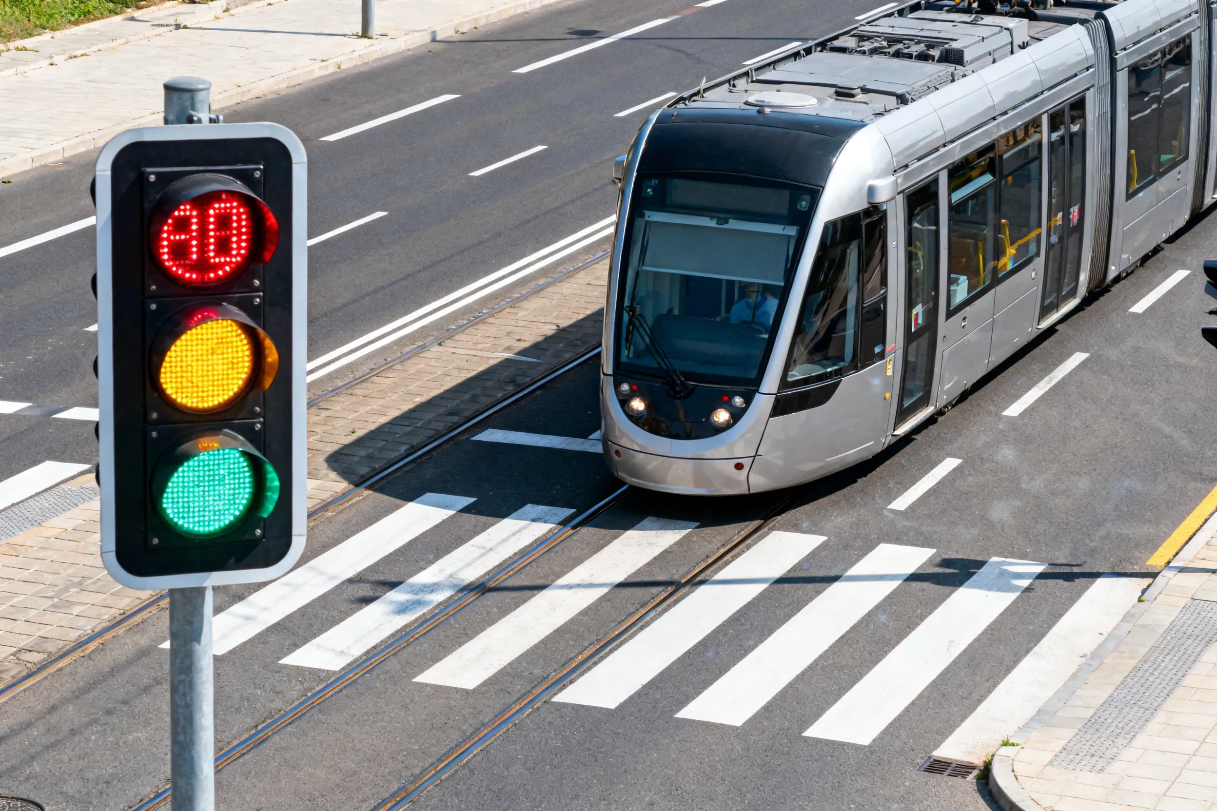 Moscow Explains How Trams Coordinate With Smart Traffic Lights
