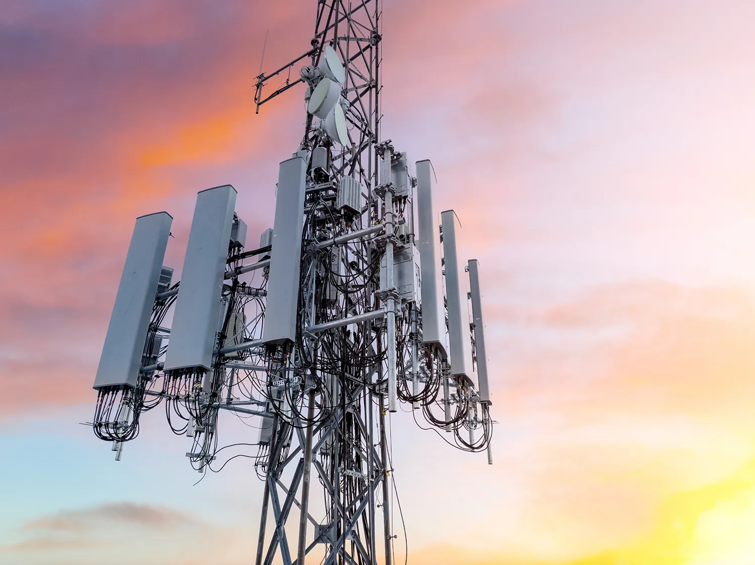 Photo - Moscow Successfully Tests Antenna for Russian-Made 5G Base Station