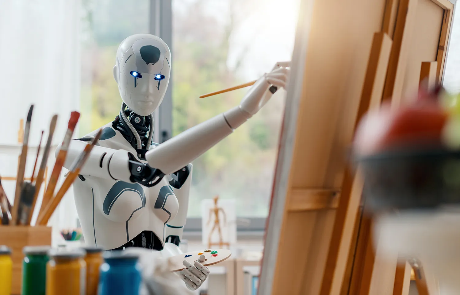 Photo - Russia Builds a Robot Muralist That Works Around the Clock