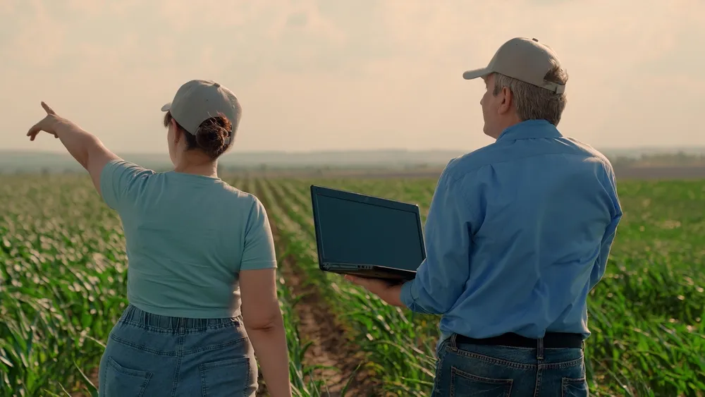 A Russian Agricultural Holding Builds a Unified Business‑Analytics Platform