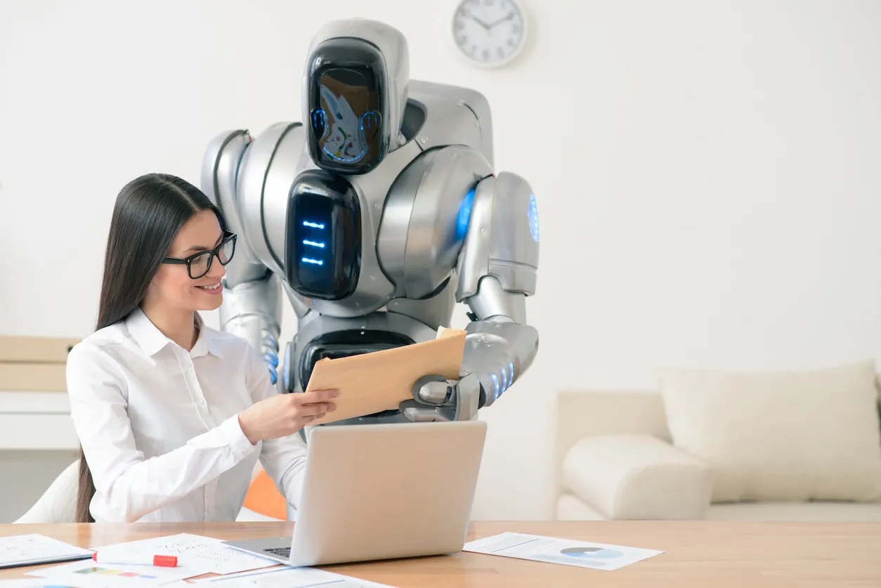 Russian Retailer Uses AI Robot to Hire Staff