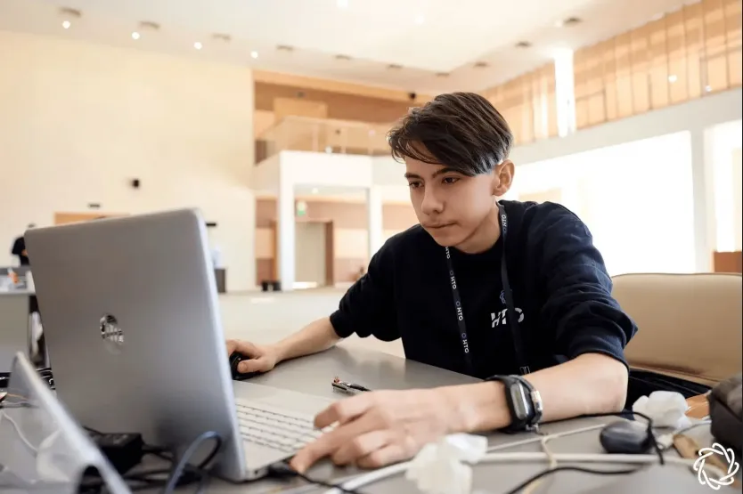 Students From 12 Regions Build Cyber-Immune Protection for Environmental Robot