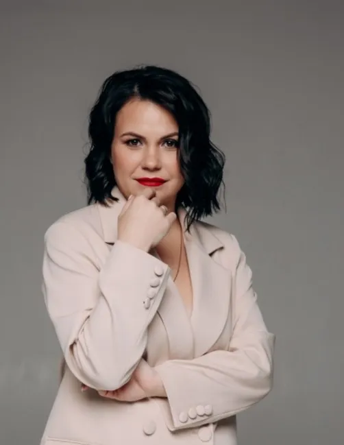 Елена Лапина