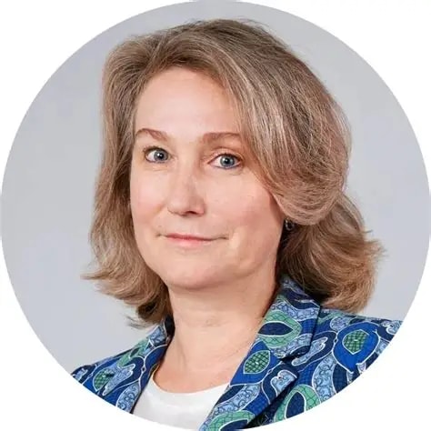 Лариса Малькова