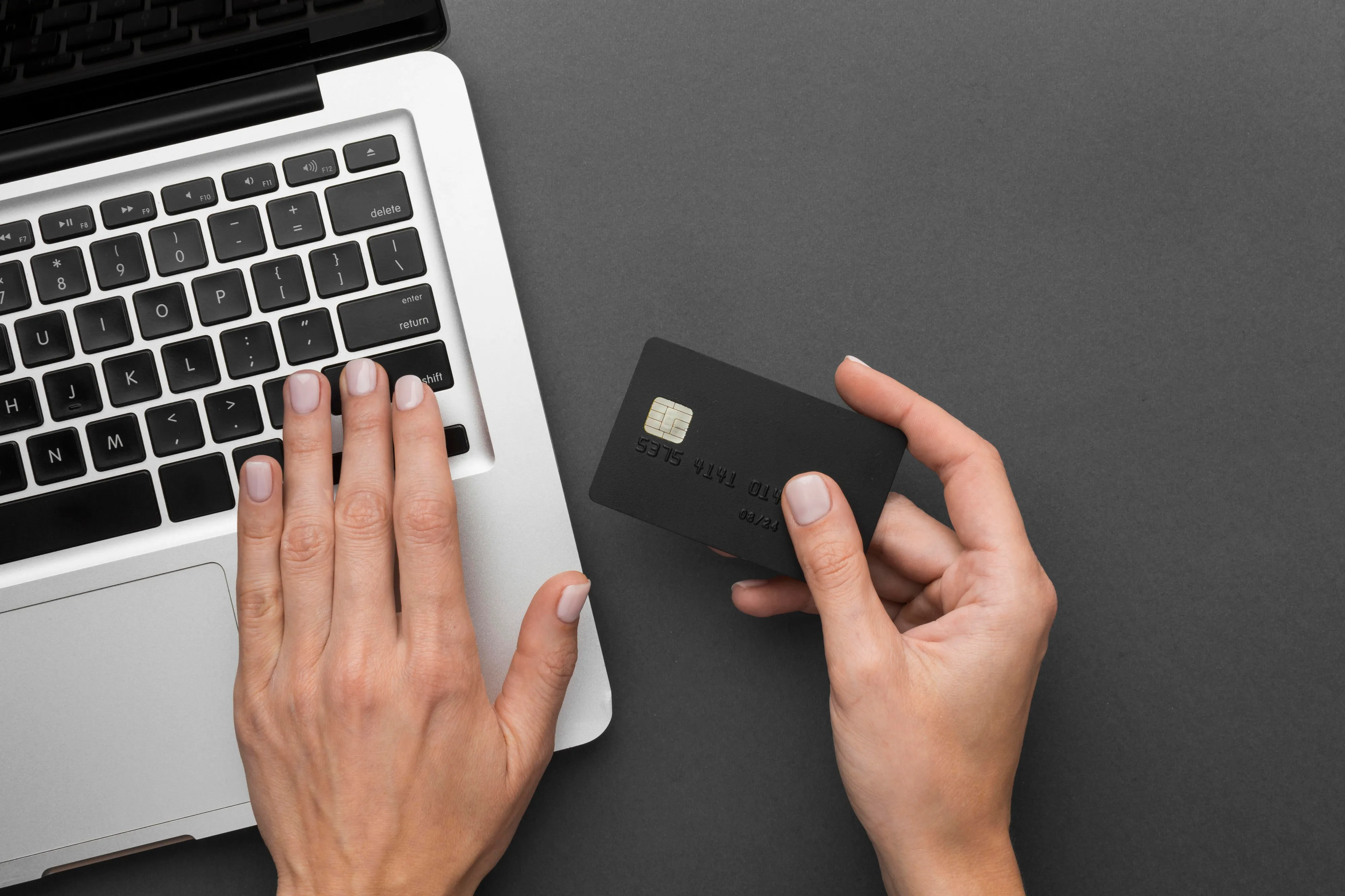 Russia’s Major Banks Roll Out Palm-Vein Payment Systems