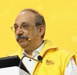 Борис Нуралиев