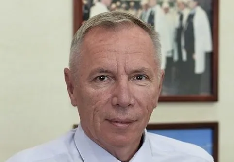 Андрей Сальников