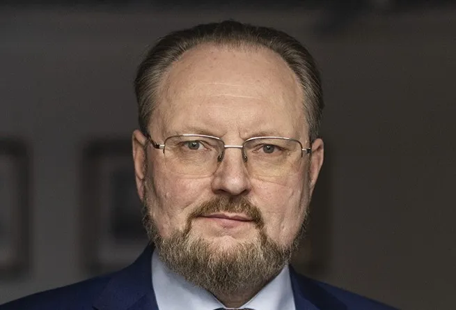 Игорь Манылов