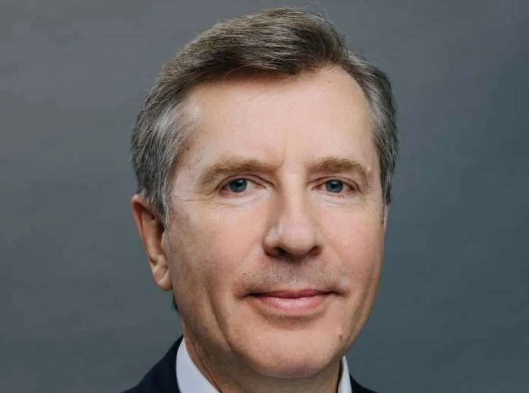 Владимир Лавров