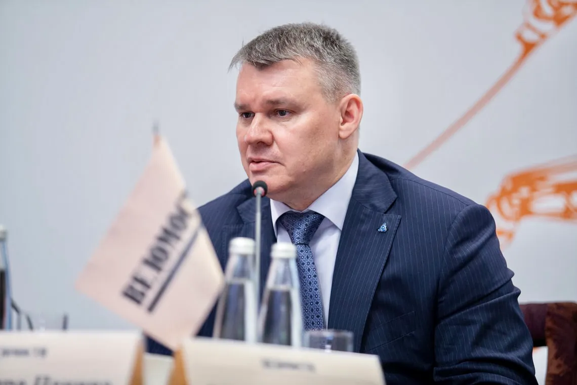 Александр Хвалько