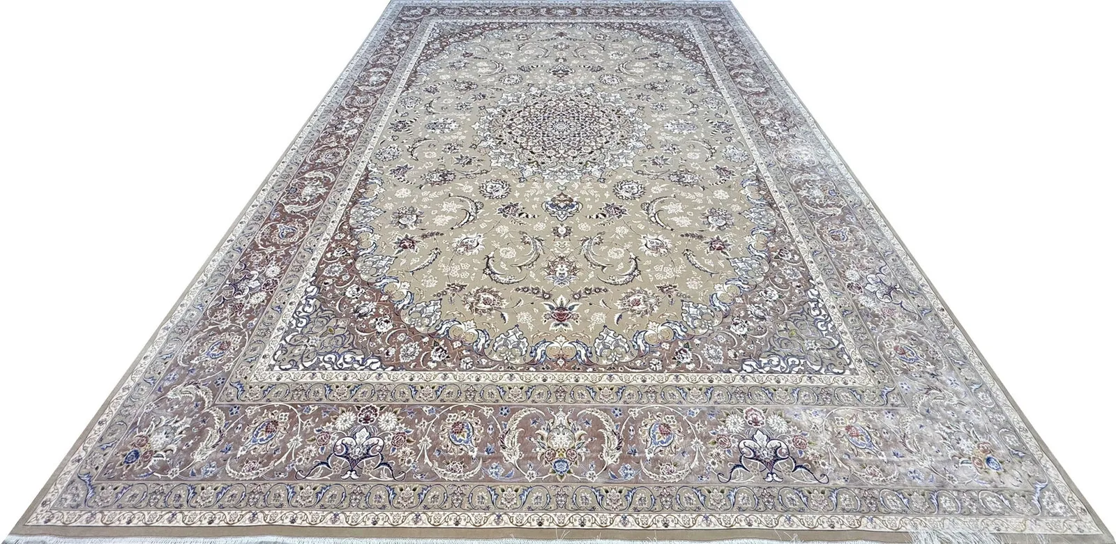 Ковер машинной работы Isfahan Culture