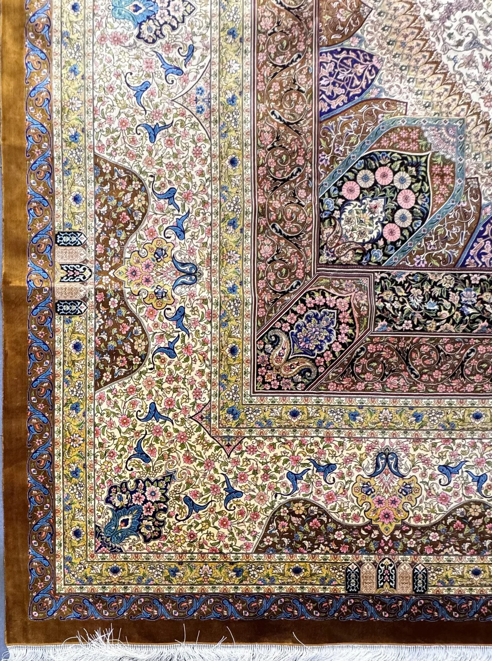 Ковер машинной работы Kashan Style