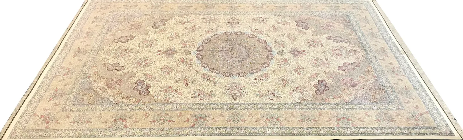 Персидский Ковер ручной работы Abassi Carpet