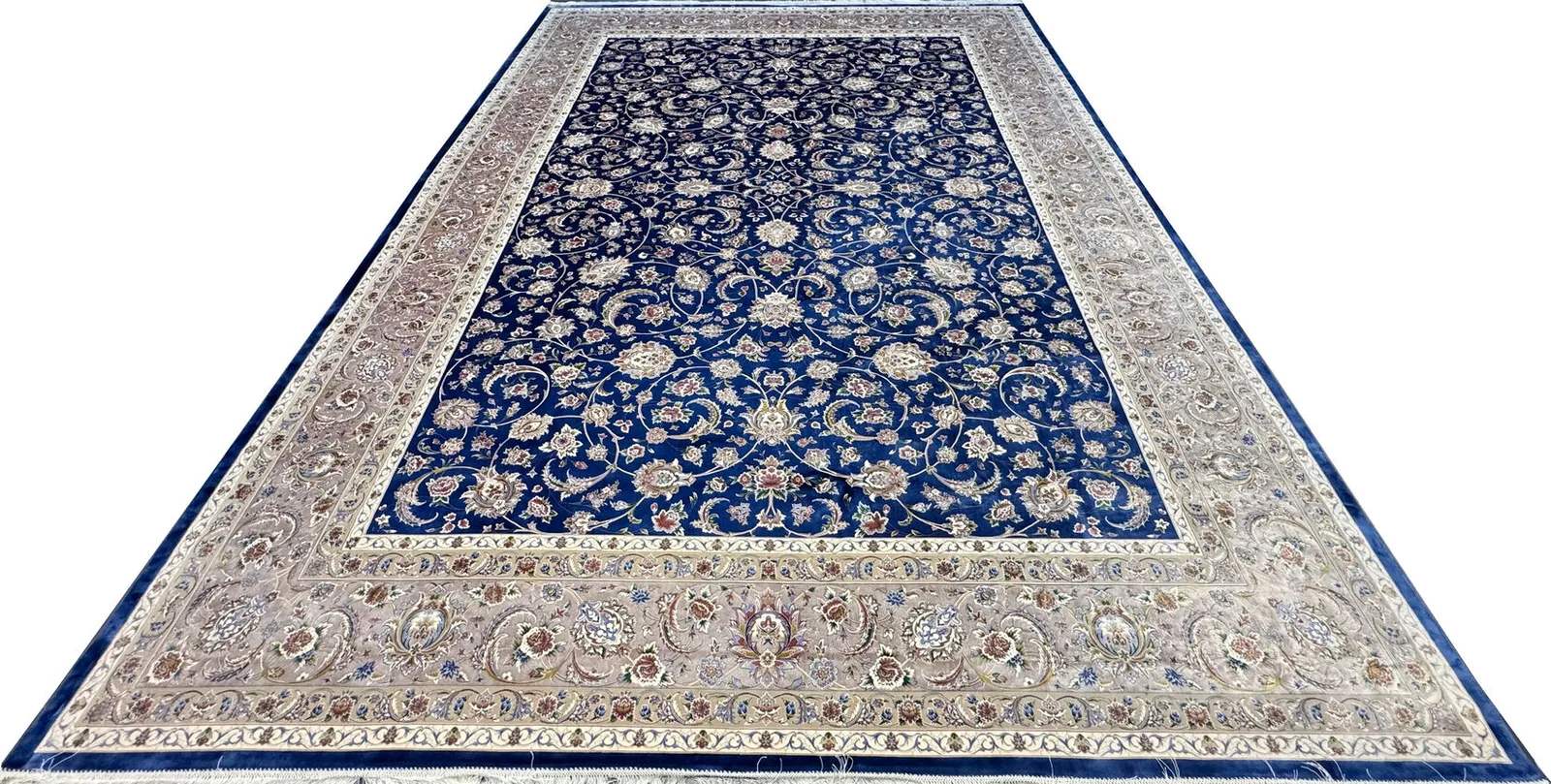 Ковер машинной работы Isfahan Culture