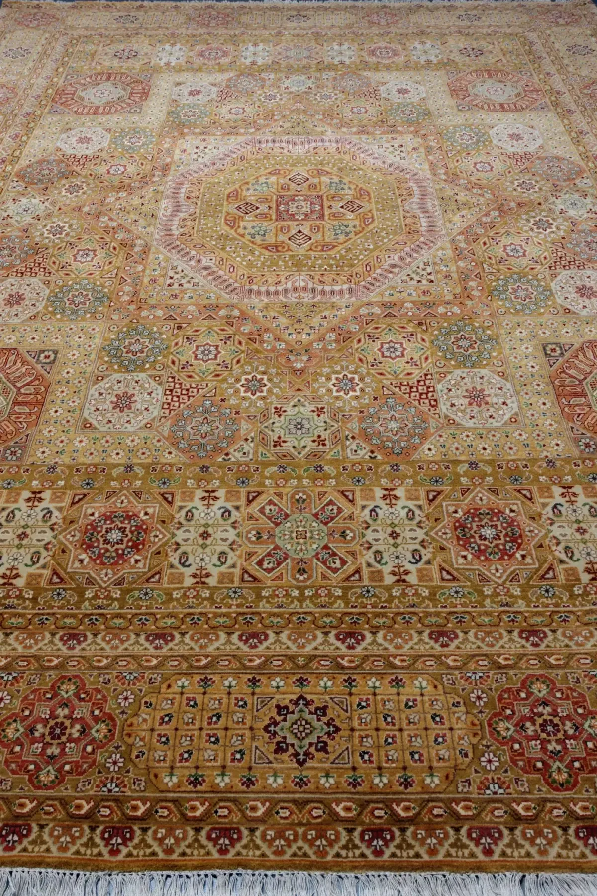 Ковер ручной работы Classic Tapestry