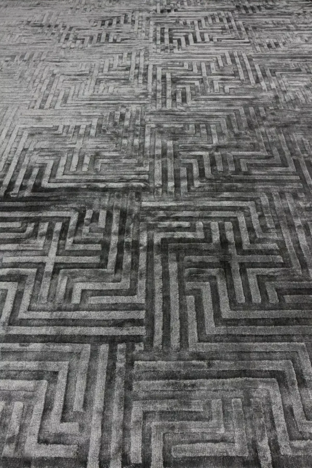 Ковер ручной работы Viscose Geometry