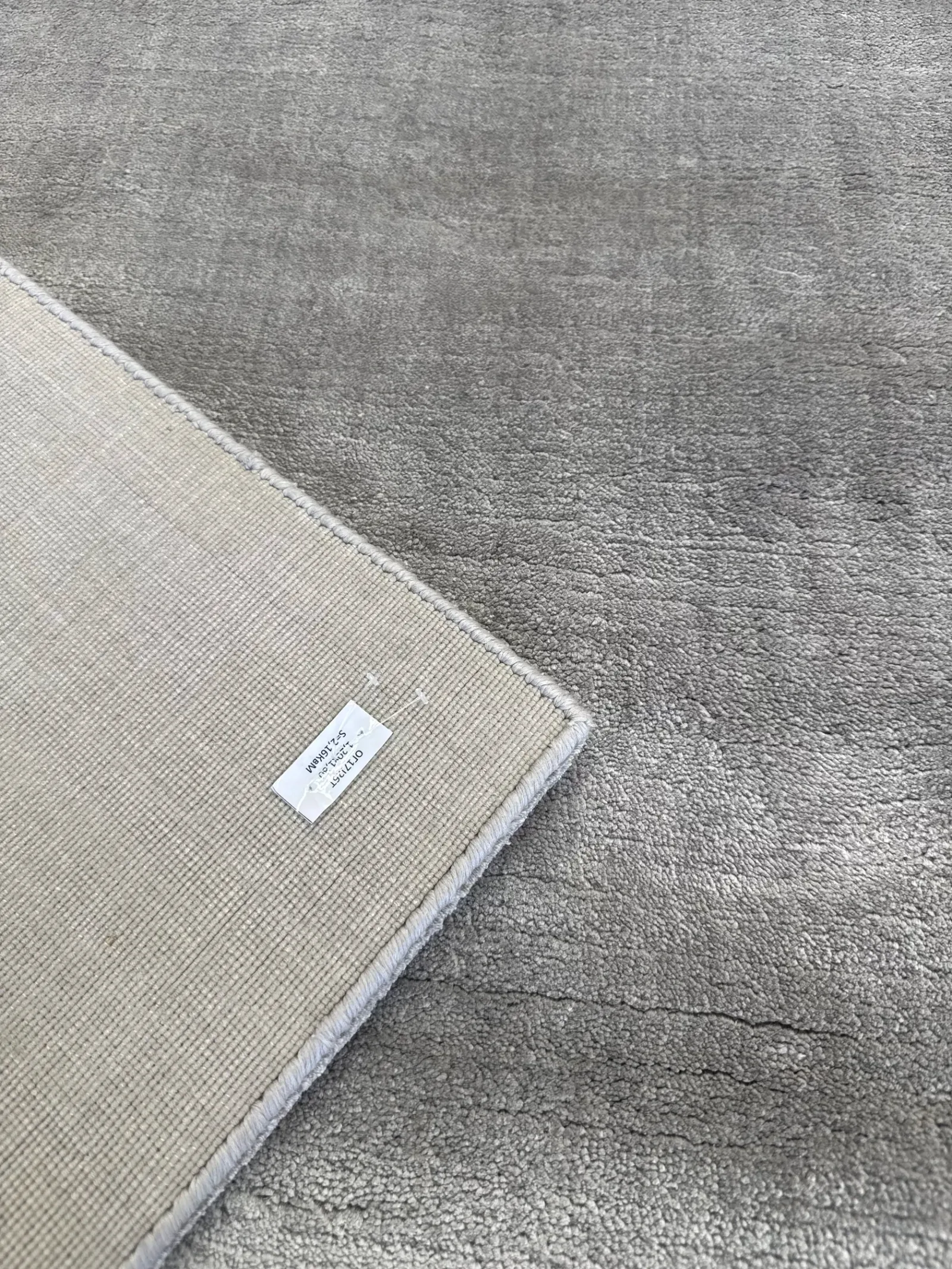Ковер ручной работы Silver Tencel