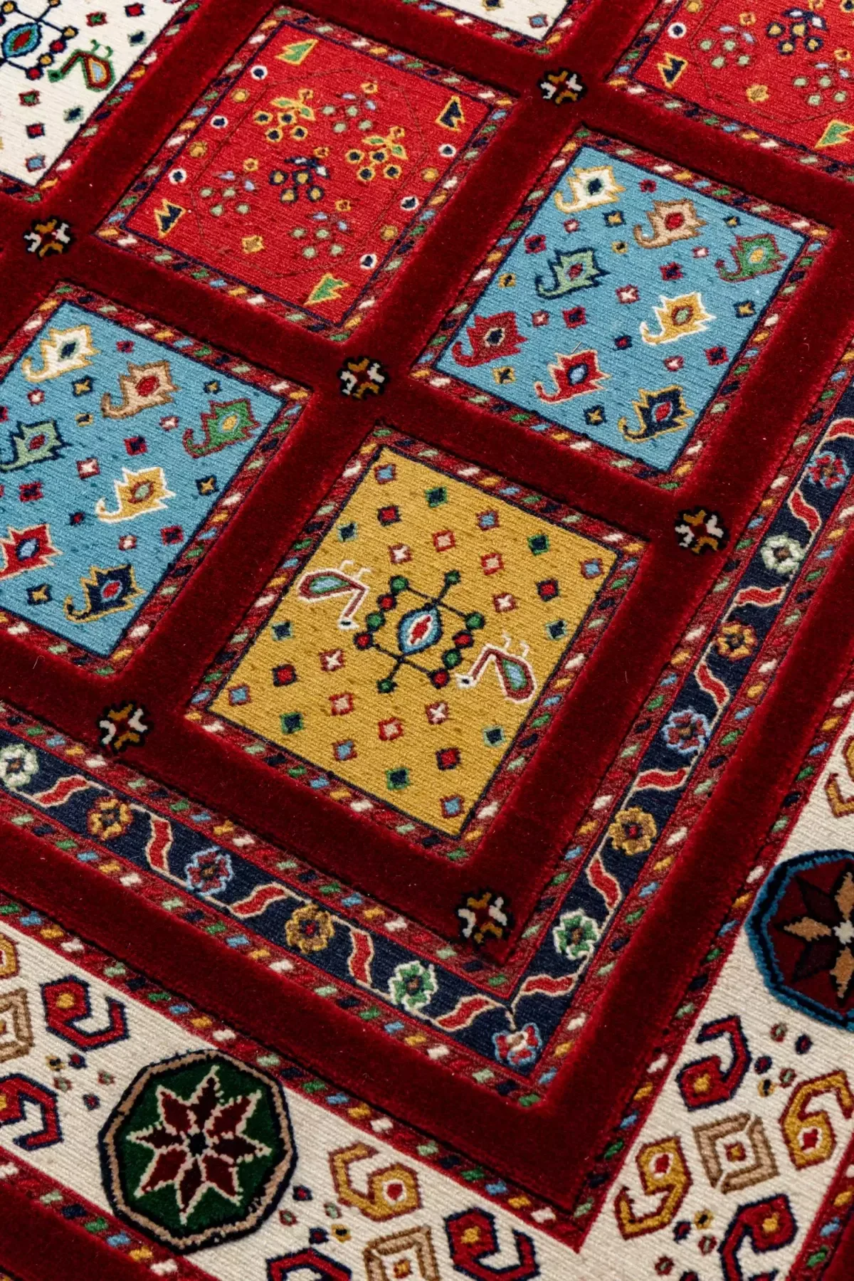 Ковер ручной работы Jewel Tapestry