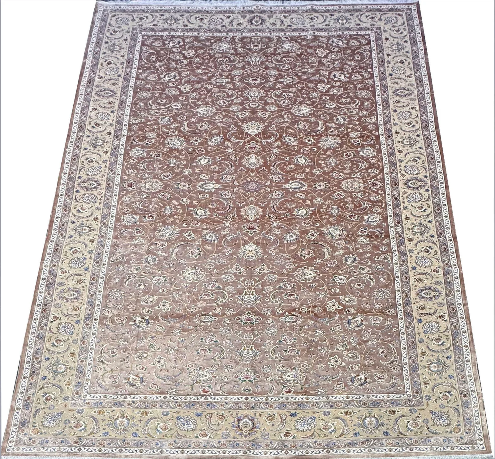 Ковер машинной работы Isfahan Culture