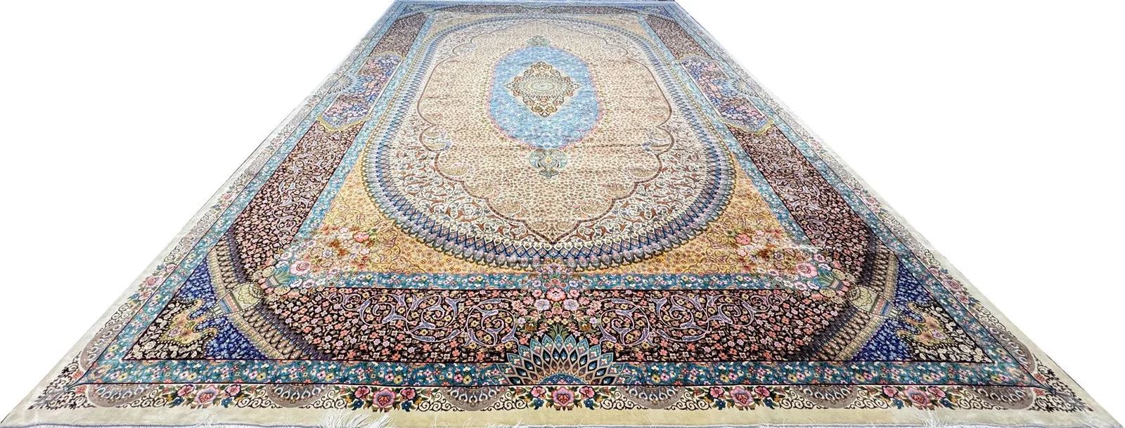 Ковер машинной работы Tebriz Treasure