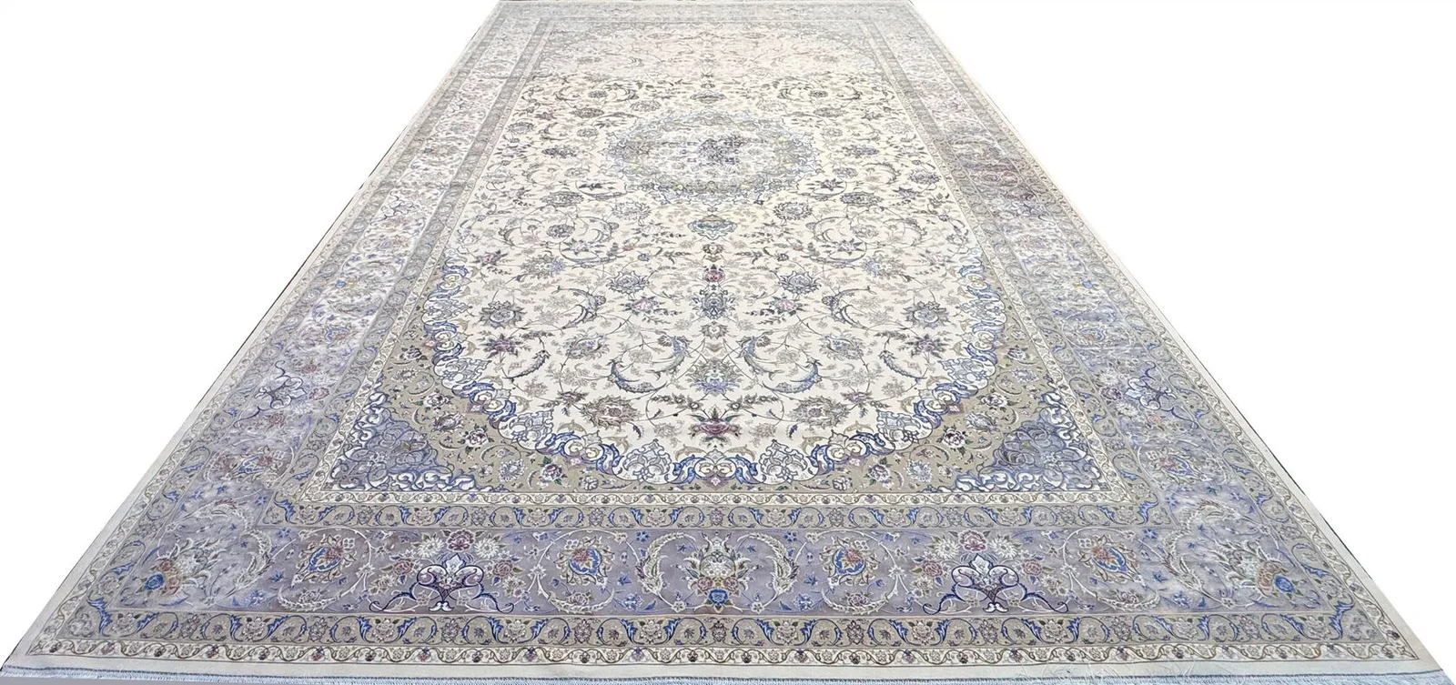 Ковер машинной работы Isfahan Culture