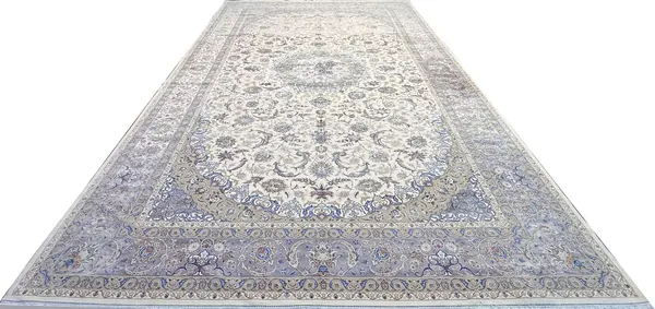 Ковер машинной работы Isfahan Culture