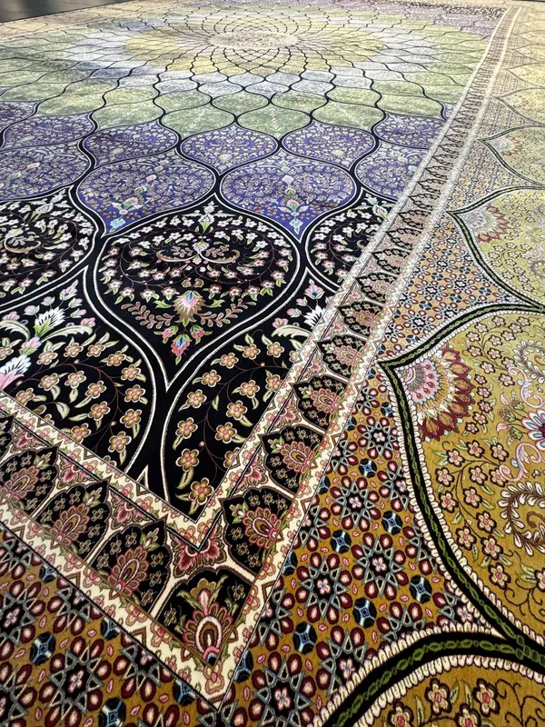 Ковер машинной работы Celestial Bloom