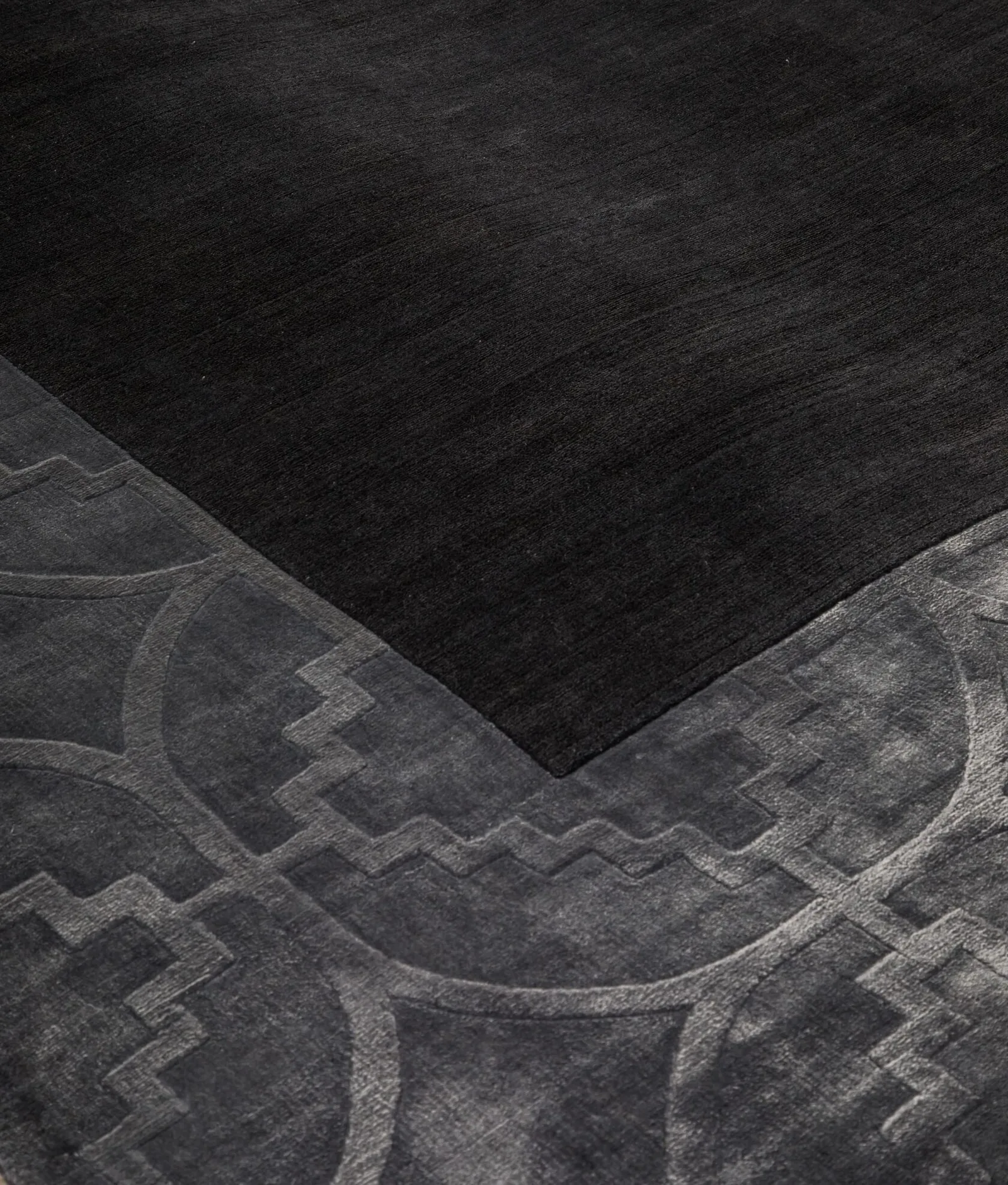 Ковер ручной работы Graphite Grey