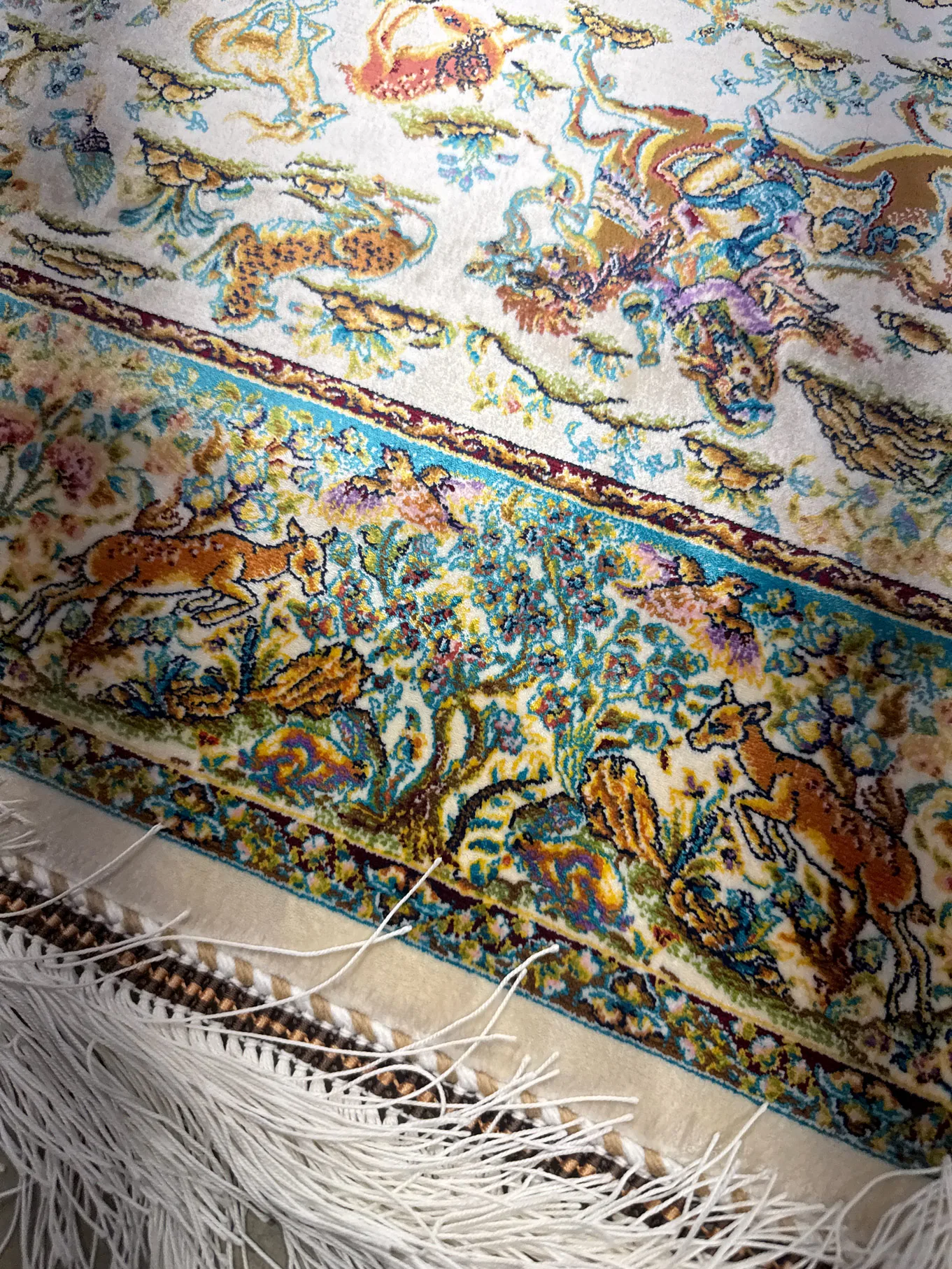 Ковер машинной работы Harir