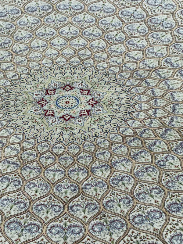 Ковер машинной работы Harir